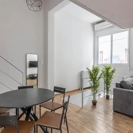 Gazi Apartment *